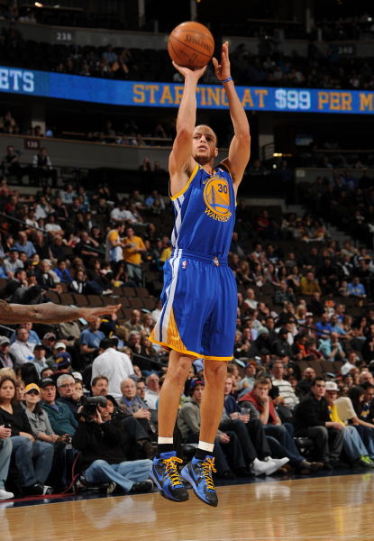 强对话中 强对话中