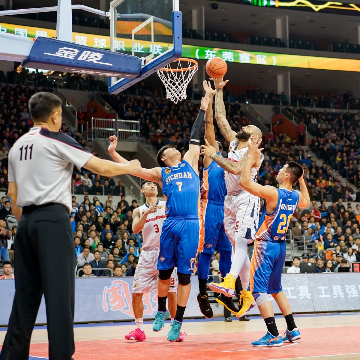 术犯规来压 术犯规来压