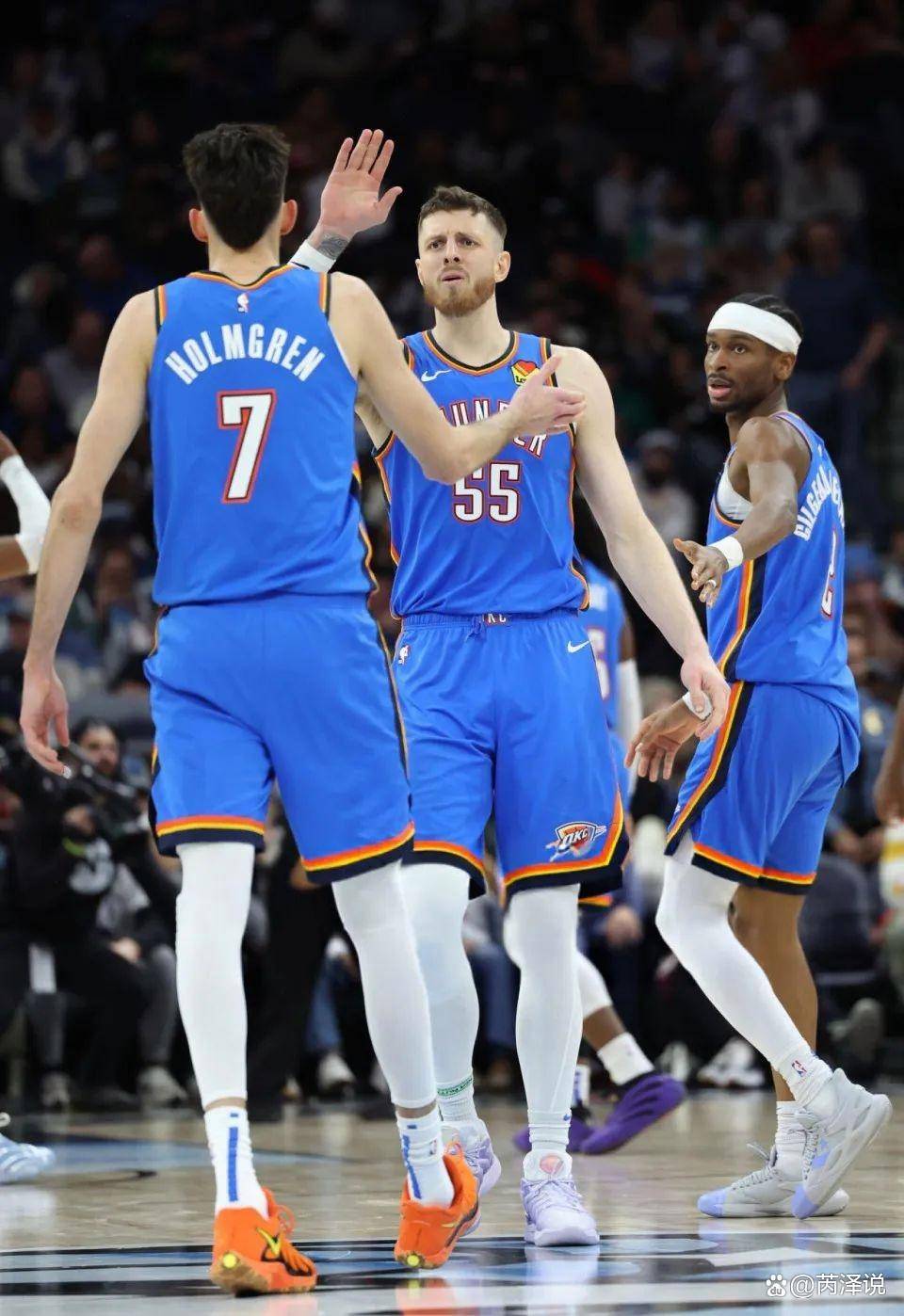 拉拉维亚创 拉拉维亚创